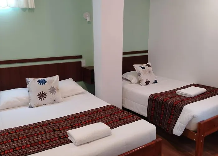 Hotel Casa Cusi 2*